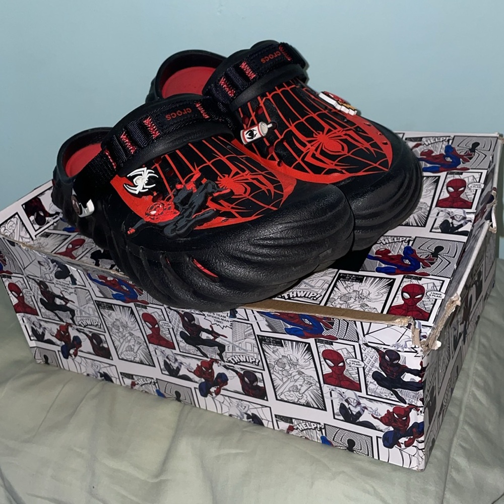 Spiderman crocs!!! Size 10 men, black and red